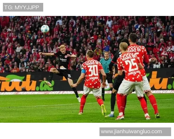 法兰克福与美因茨激战正酣比分揭晓精彩瞬间回顾