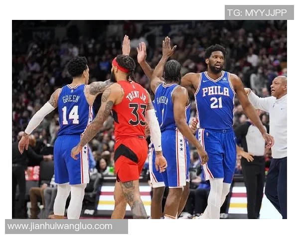 罗瑟汉姆母队迎战什鲁斯伯里全力争胜展现球队实力与斗志